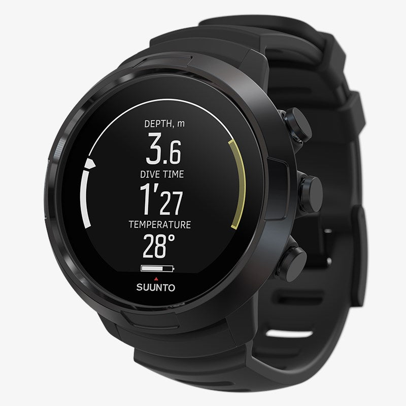 Suunto D5 All Black from Sunderland Scuba Centre