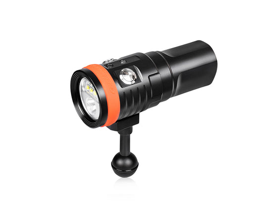 Orca D900V Dive Light