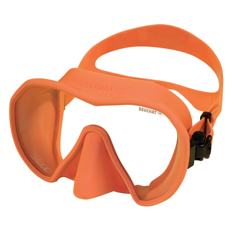 Beuchat Maxlux S Diving Mask from Sunderland Scuba Centre