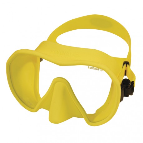 Beuchat Maxlux S Diving Mask from Sunderland Scuba Centre